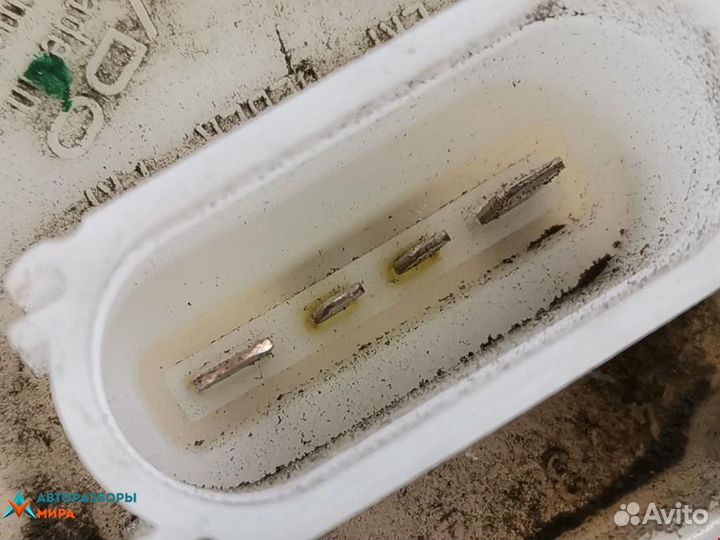 Насос топливный Volkswagen Passat B3 1997