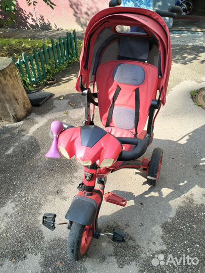 Детский велосипед с ручкой