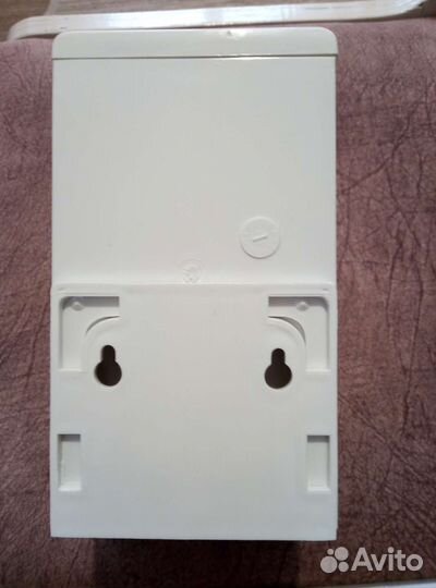 Дозатор для жидкого мыла