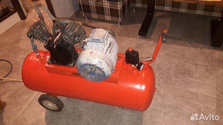 Компрессор воздушный 100 литров