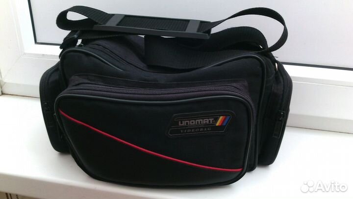 Canon EOS 1100D Kit 18-55 IS II