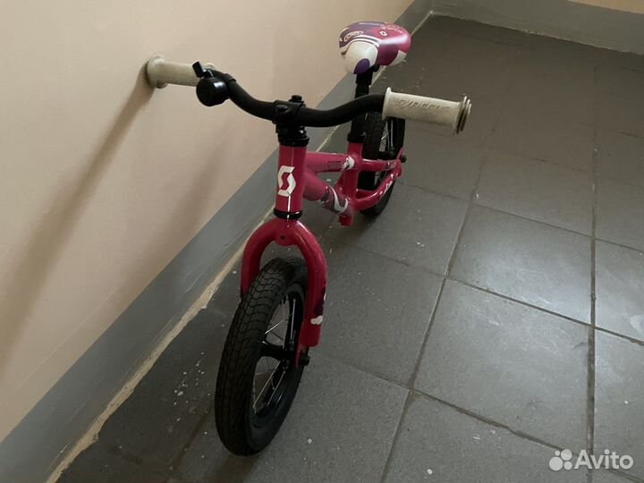 Беговел Scott