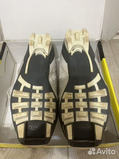 Лыжные ботинки fischer 36