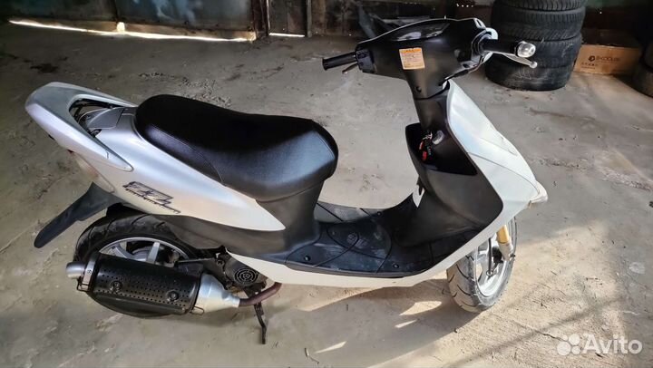 Скутер Suzuki ZZ