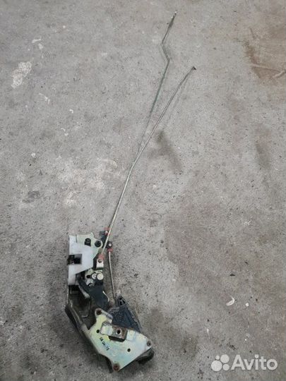 Замок боковой двери задний левый Chery Qq6 S21