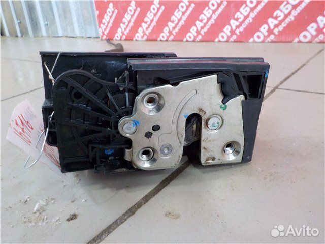 Замок двери задний левый LADA Vesta GFL110 21129