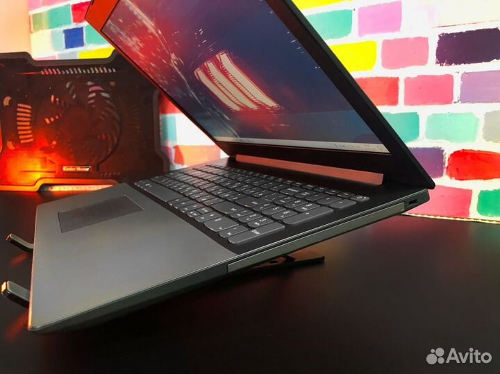 Игровой ноутбук Lenovo Intel Core GeForce SSD