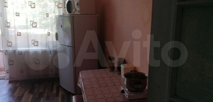 Комната 18 м² в 3-к., 1/10 эт.