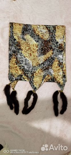 Шарф с кисточками из норки