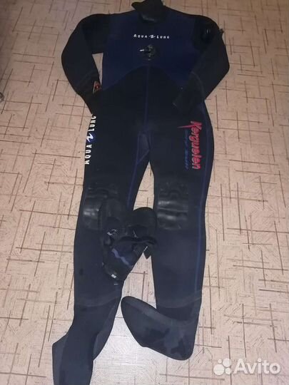 Гидрокостюм