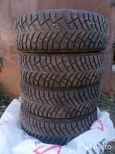 Michelin X-Ice North 4 185/65 R15 105T