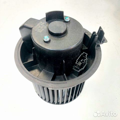 Моторчик печки Веста, Ларгус нов/обр Лузар