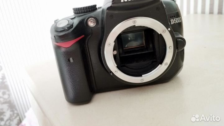 Фотоаппарат Nikon D5000