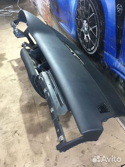 Торпеда в сборе с airbag пассажира Audi A8 D3