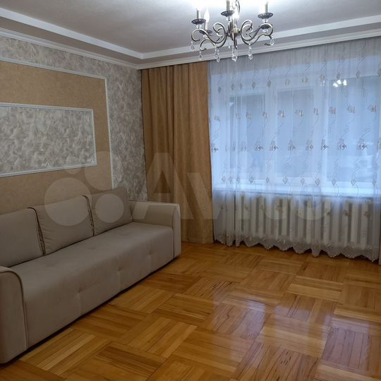 2-к. квартира, 52 м², 1/5 эт.