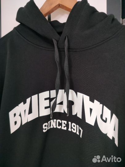 Худи Balenciaga