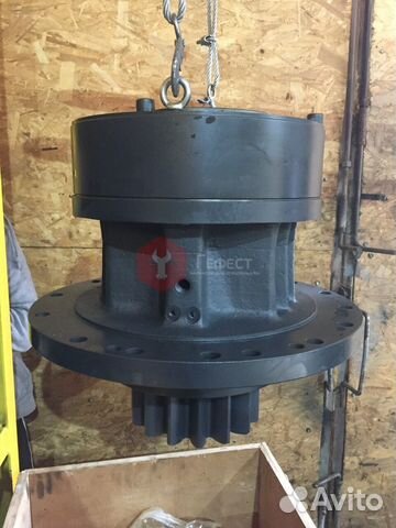 Редуктор поворота Hitachi ZX520LCR-3F 9180779