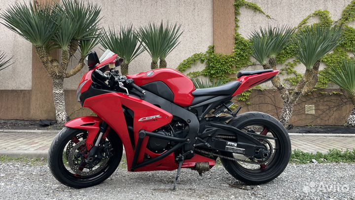 Honda cbr 1000 rr