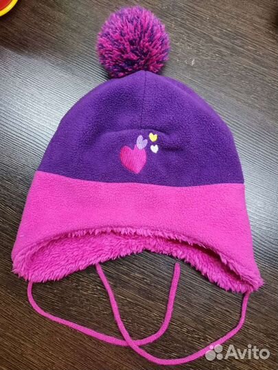 Много хороших шапок