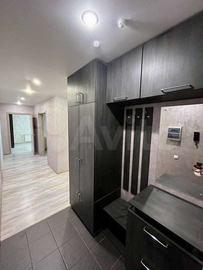 2-к. квартира, 65 м², 21/25 эт.