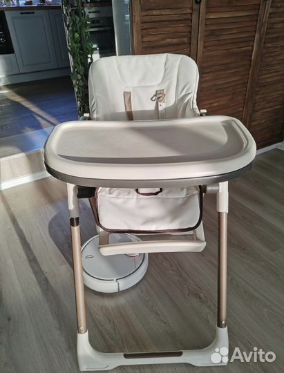 Стул для кормления peg perego