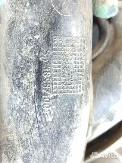 Коллектор впускной Ford Mondeo 2000-2007