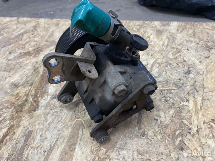 Насос гур Nissan Teana, Murano VQ25 VQ35