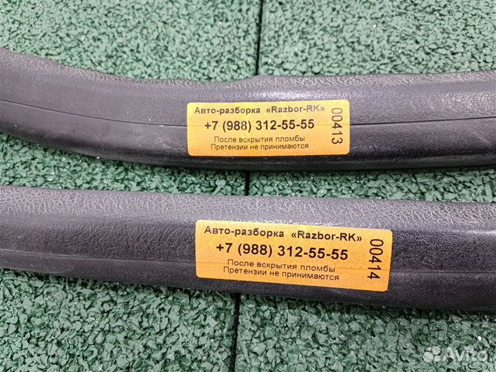 Уплотнитель проема двери передний Renault Fluence