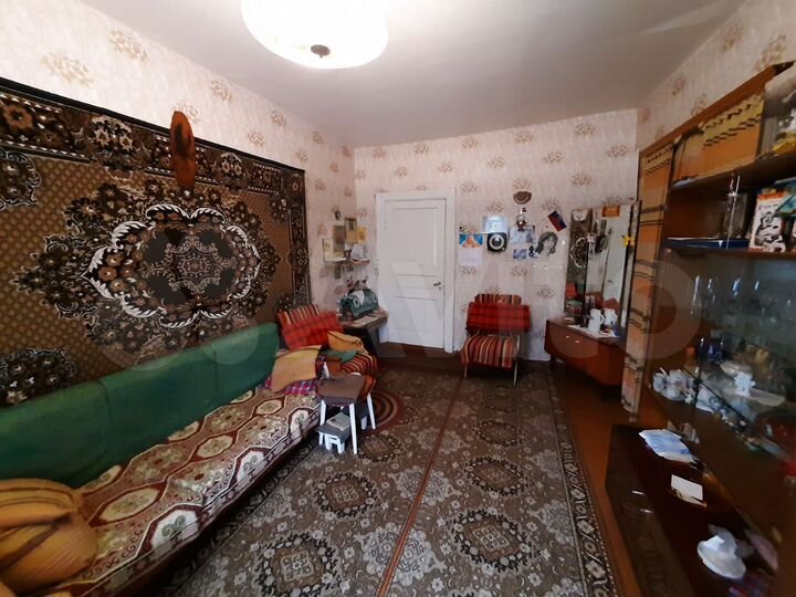 3-к. квартира, 52 м², 1/2 эт.