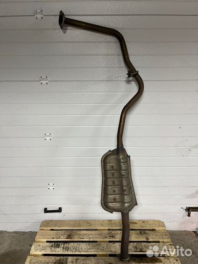 Средняя часть глушителя Subaru Forester SJ5 FB20