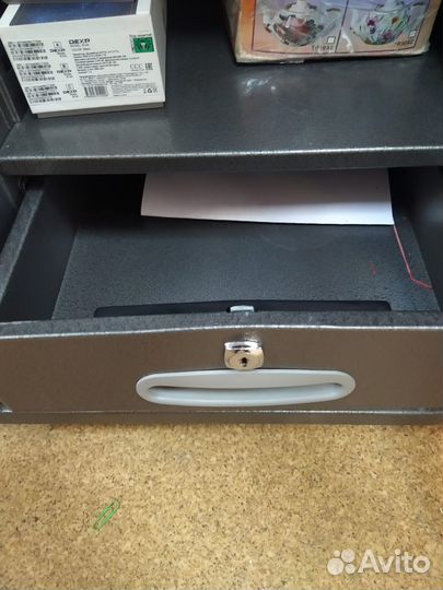 Продам сейф