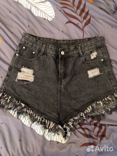 Джинсовые шорты
