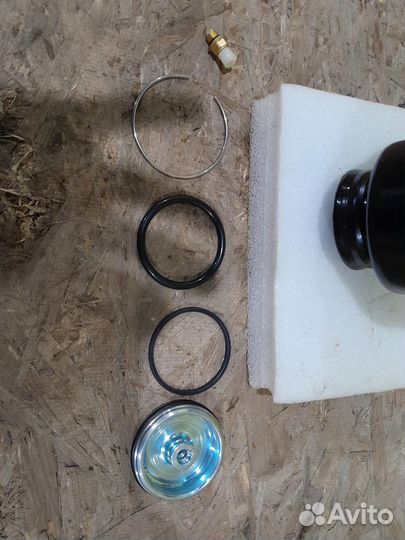 Sale. Пневмобаллон задний Mercedes S W221 новый