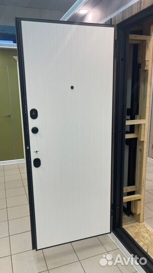 Дверь входная