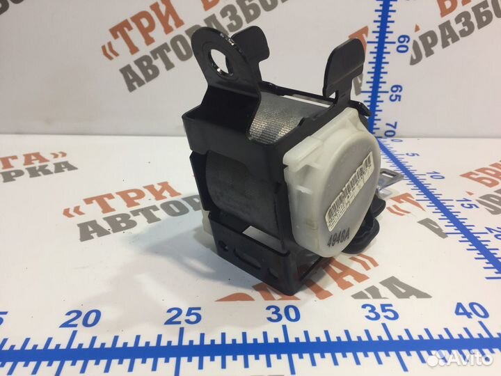 Ситроен Ремень безопасности задний центральный