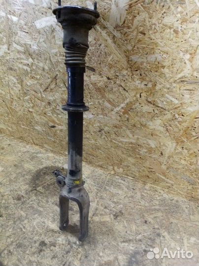 Стойка подвески передняя Mercedes-Benz R-Class