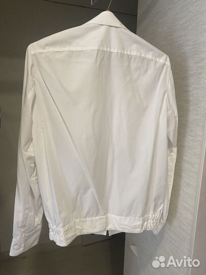 Белая рубашка полиция