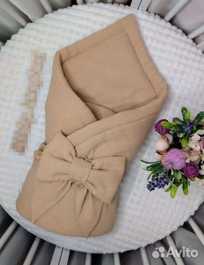 Комплект на выписку муслиновый новый