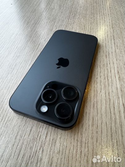 iPhone 15 Pro, 256 ГБ