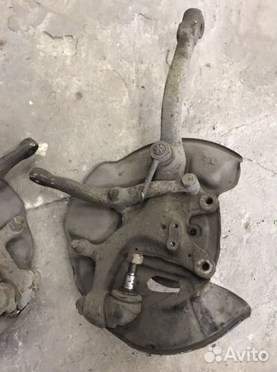 Поворотный кулак ступица Мерседес 140 w140