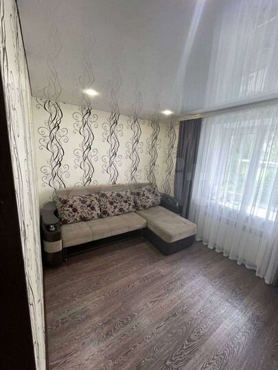 Комната 14 м² в 3-к., 3/6 эт.