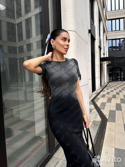 Платье женское balenciaga