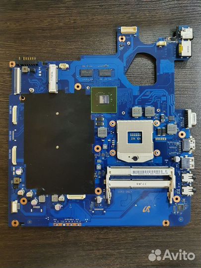 Запчасти и комплектующие Samsung np300v5a