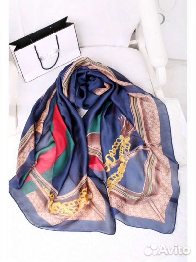 Шарфы платки палантины