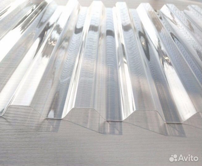 Профилированный поликарбонат