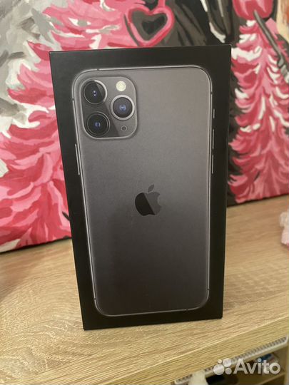 Коробка от iPhone 11 pro