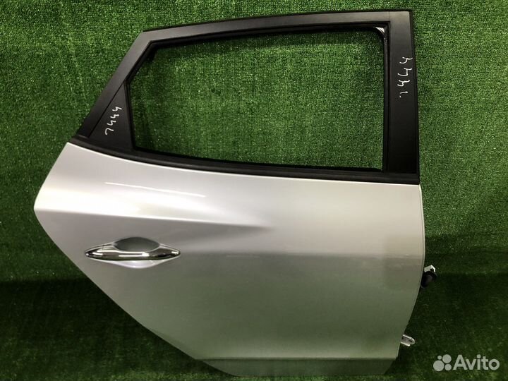 Дверь задняя правая Hyundai ix35