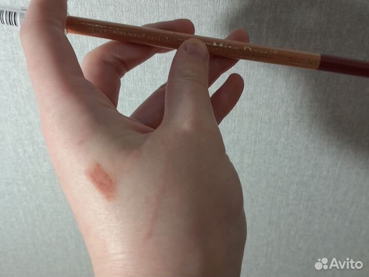 Карандаши для губ