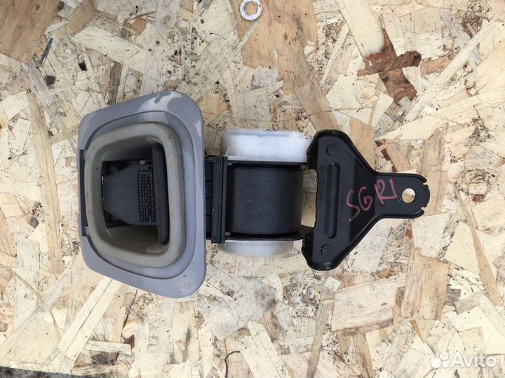Ремень безопасности задний центральный