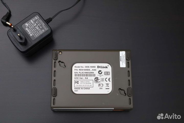 Коммутатор D-Link DES-1005D